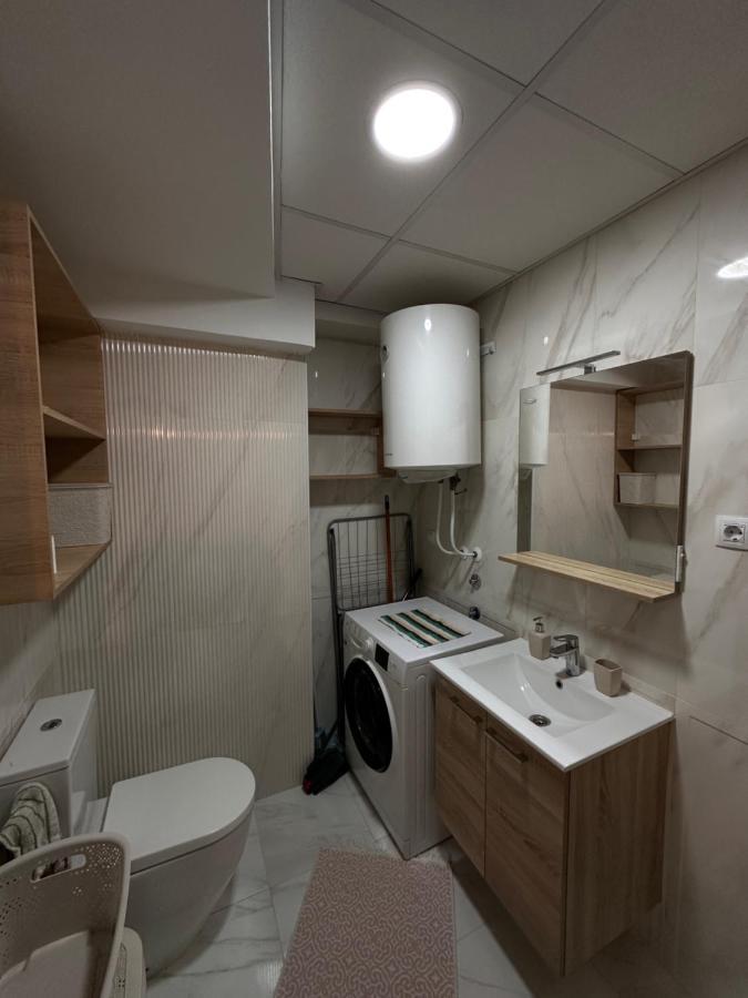 Dow Apartments - Luxury 13Th Floor, Parking Skopje Exterior foto